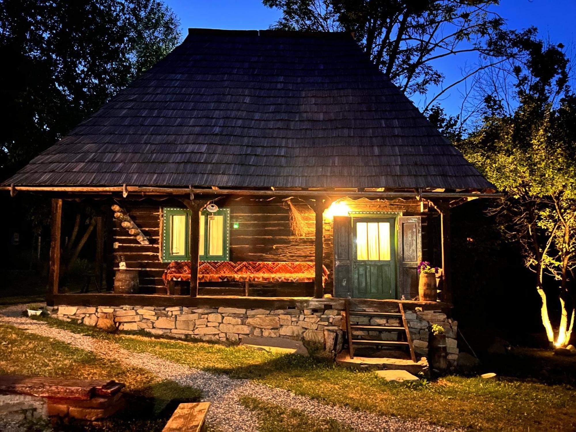 The Village Pension Breb 外观 照片
