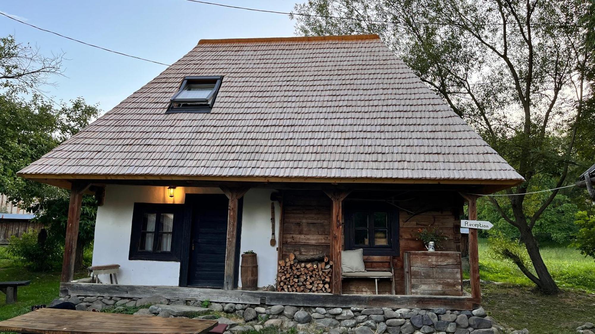 The Village Pension Breb 外观 照片